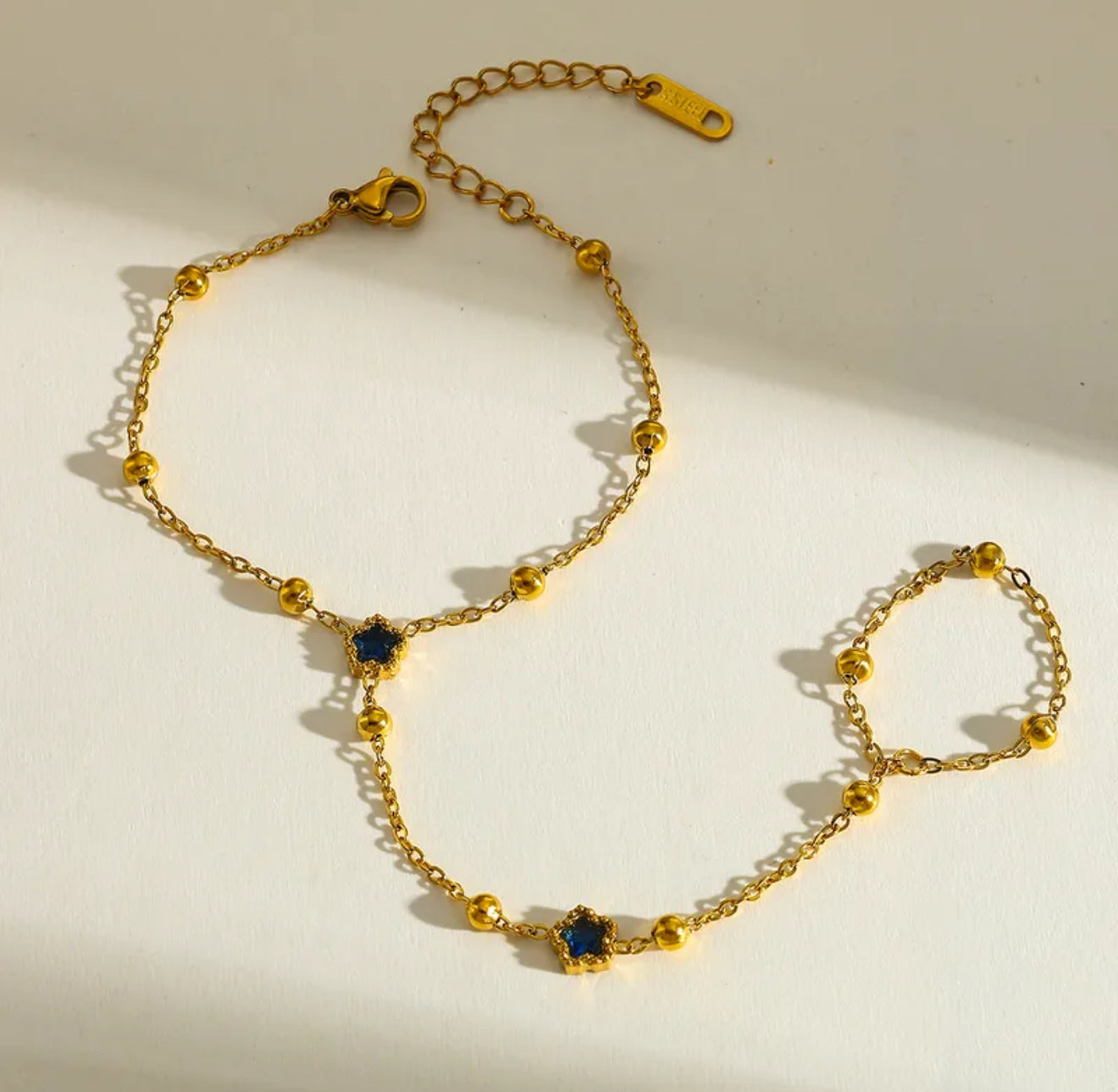 Zirconia flower chain bracelet with ring