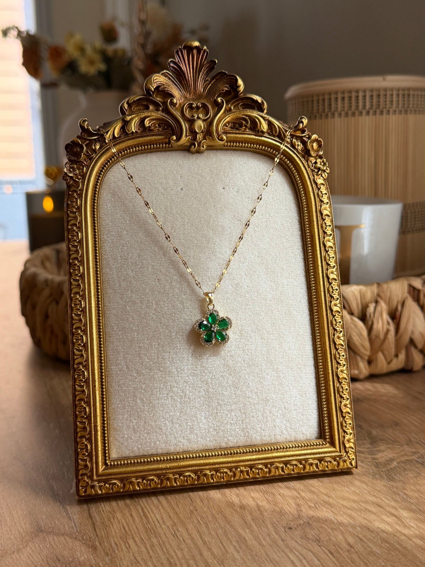 Rhinestone Flower Necklace