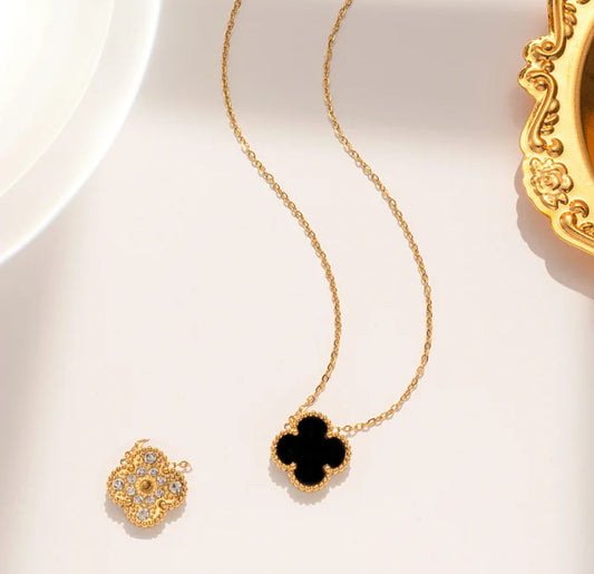 Double side clover necklace
