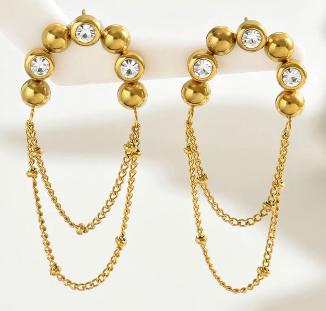 Dangling Zircon Earrings