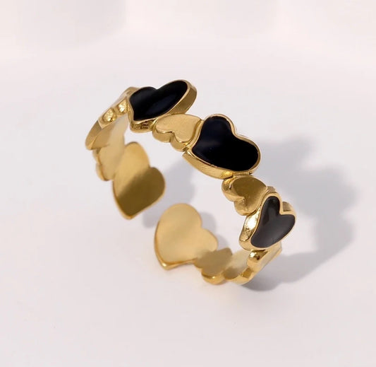 Amoura Ring