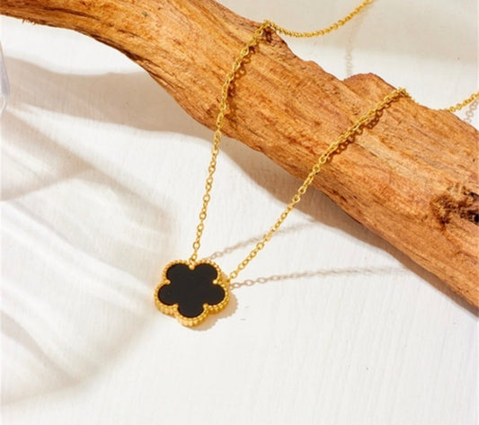 Black flower necklace