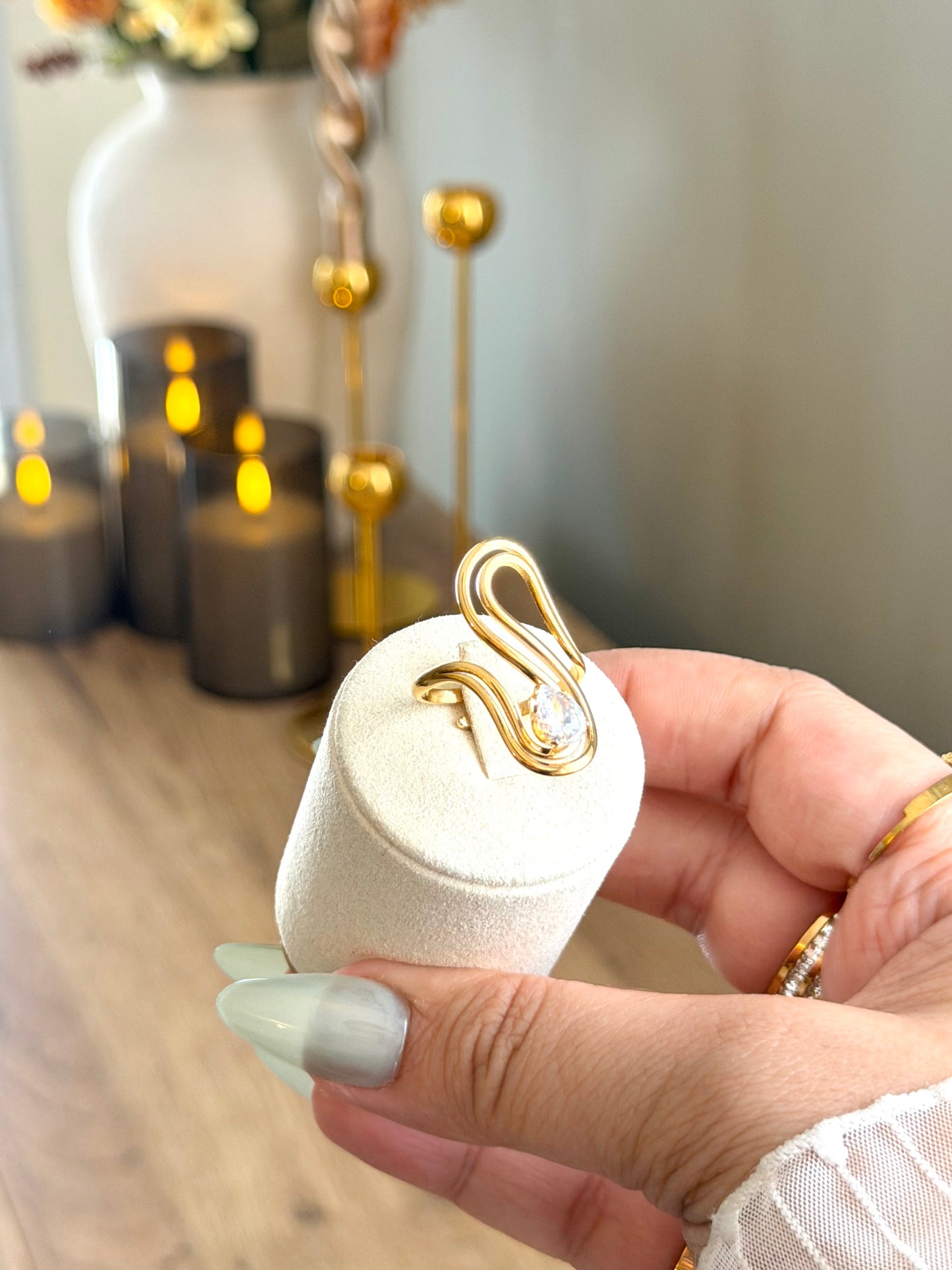 Elysian Loop Ring