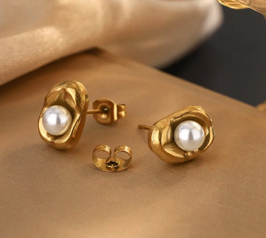 Pearl Gold Earrings