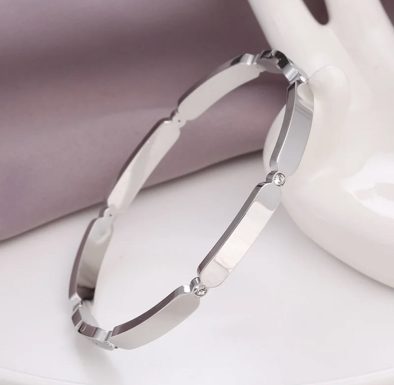Serene Bangle