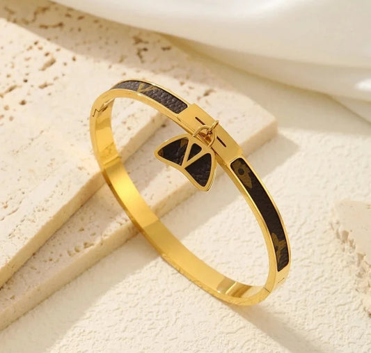 Luxury bag bangle