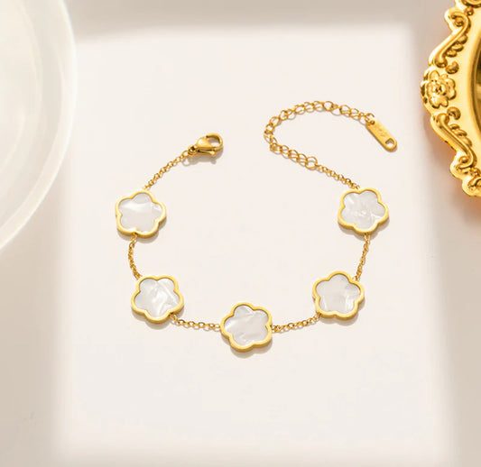 White flower bracelet