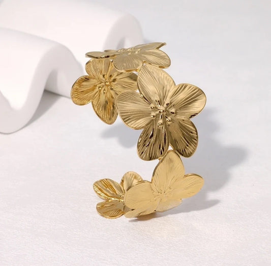 Flower cuff bangle