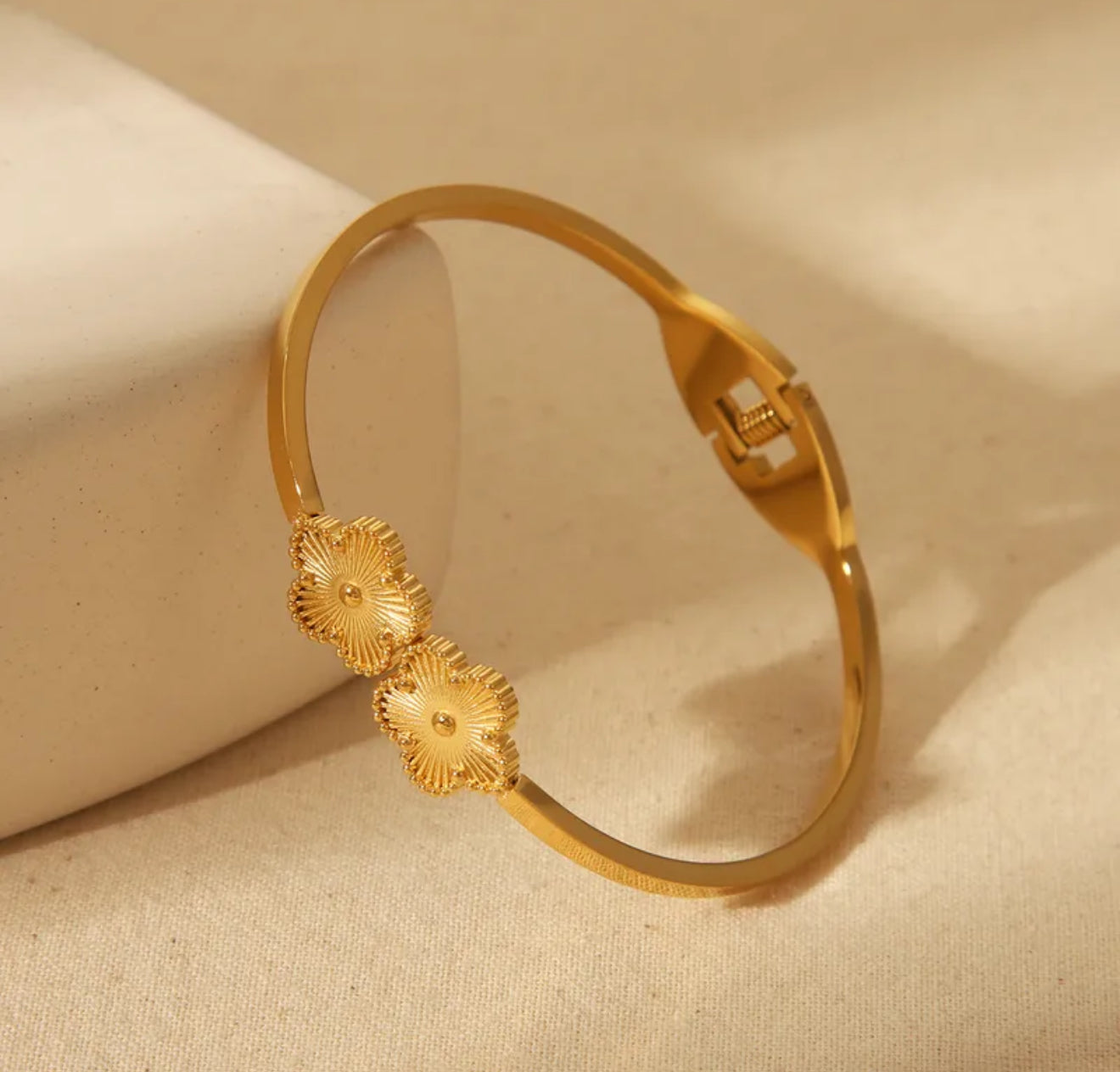 New Clover Bangle