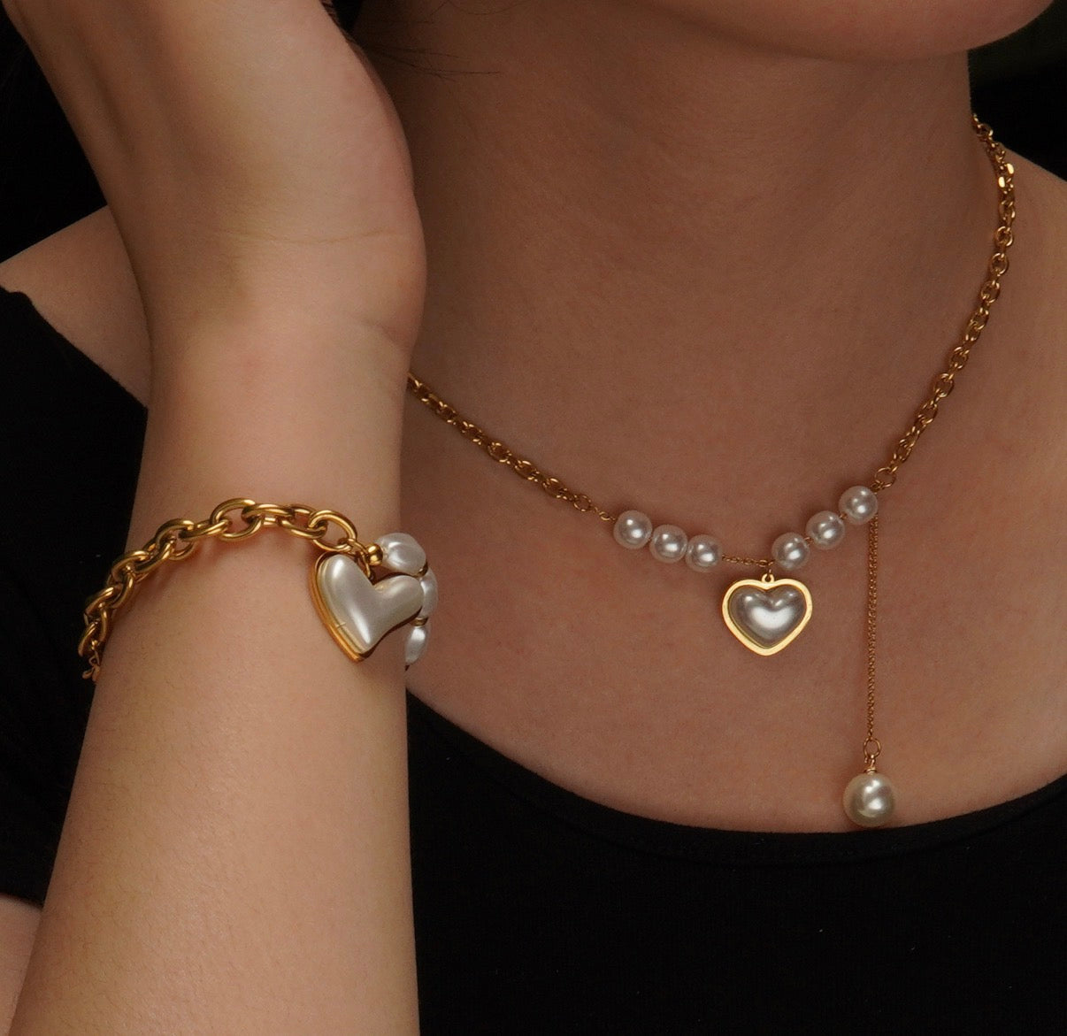 French Retro Pearl Necklace