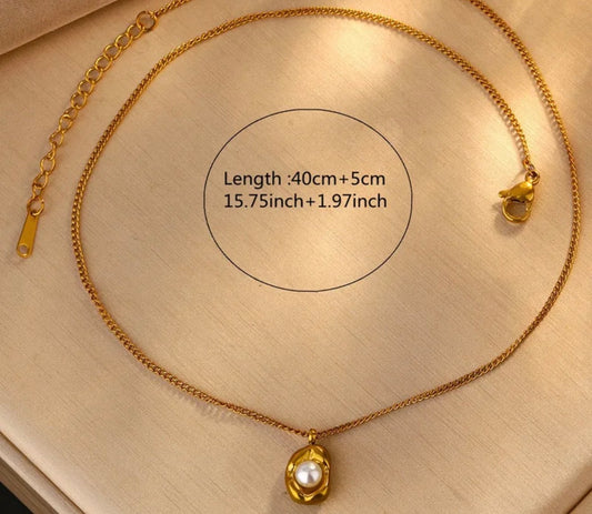 Pearl Gold Necklace