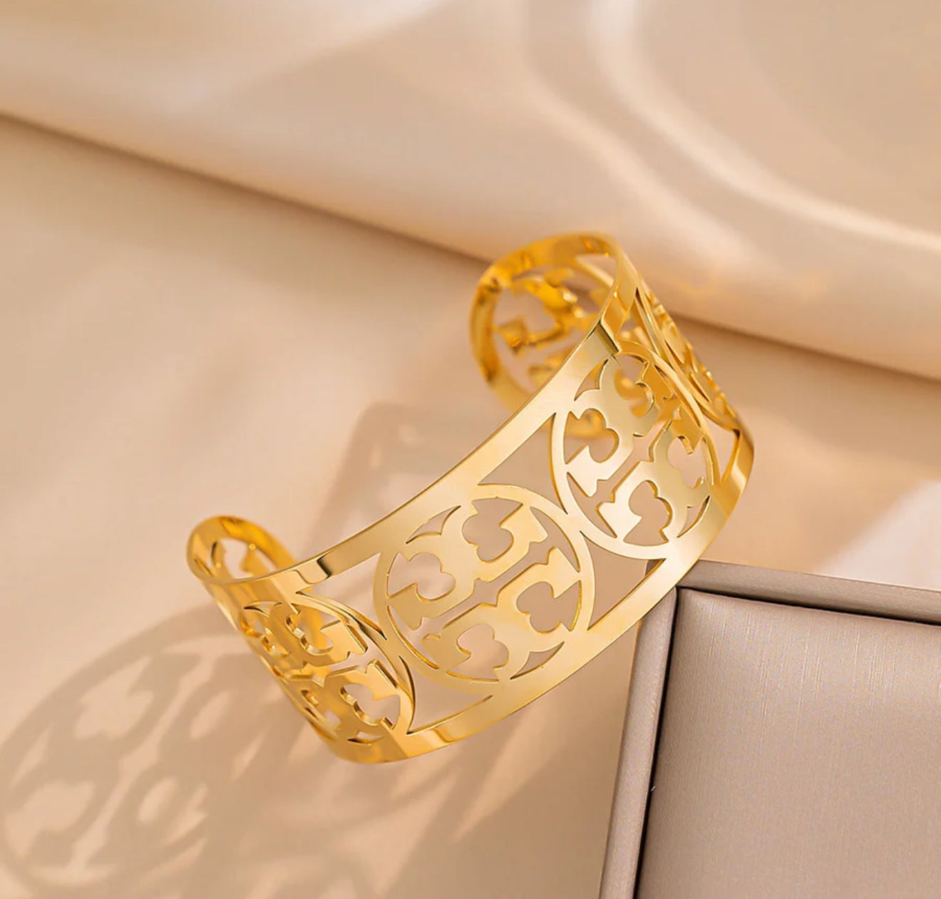 Luxury Tory Cuff Bangle